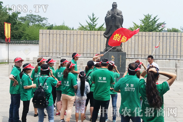 �M�Ѹж����c��һ·ͬ����