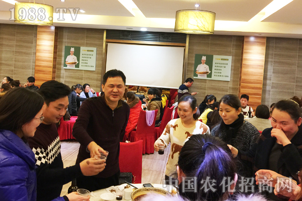 ȫ���Ը��������҂���������