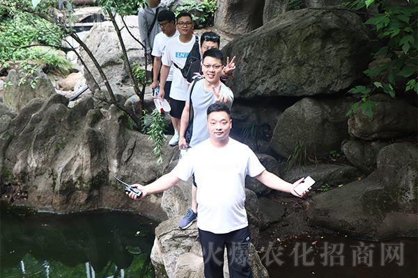 �p�Ͼ�ɽ֮����Ʒ���W(xu��)֮������Ʒ��֮����